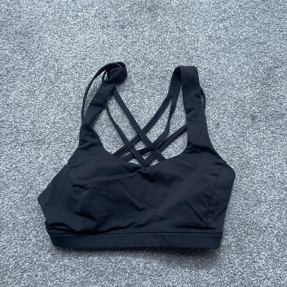 Lululemon Sports Bra Womens 4 Black Free To Be Wild Strappy Crisscross Back Yoga - Picture 1 of 5